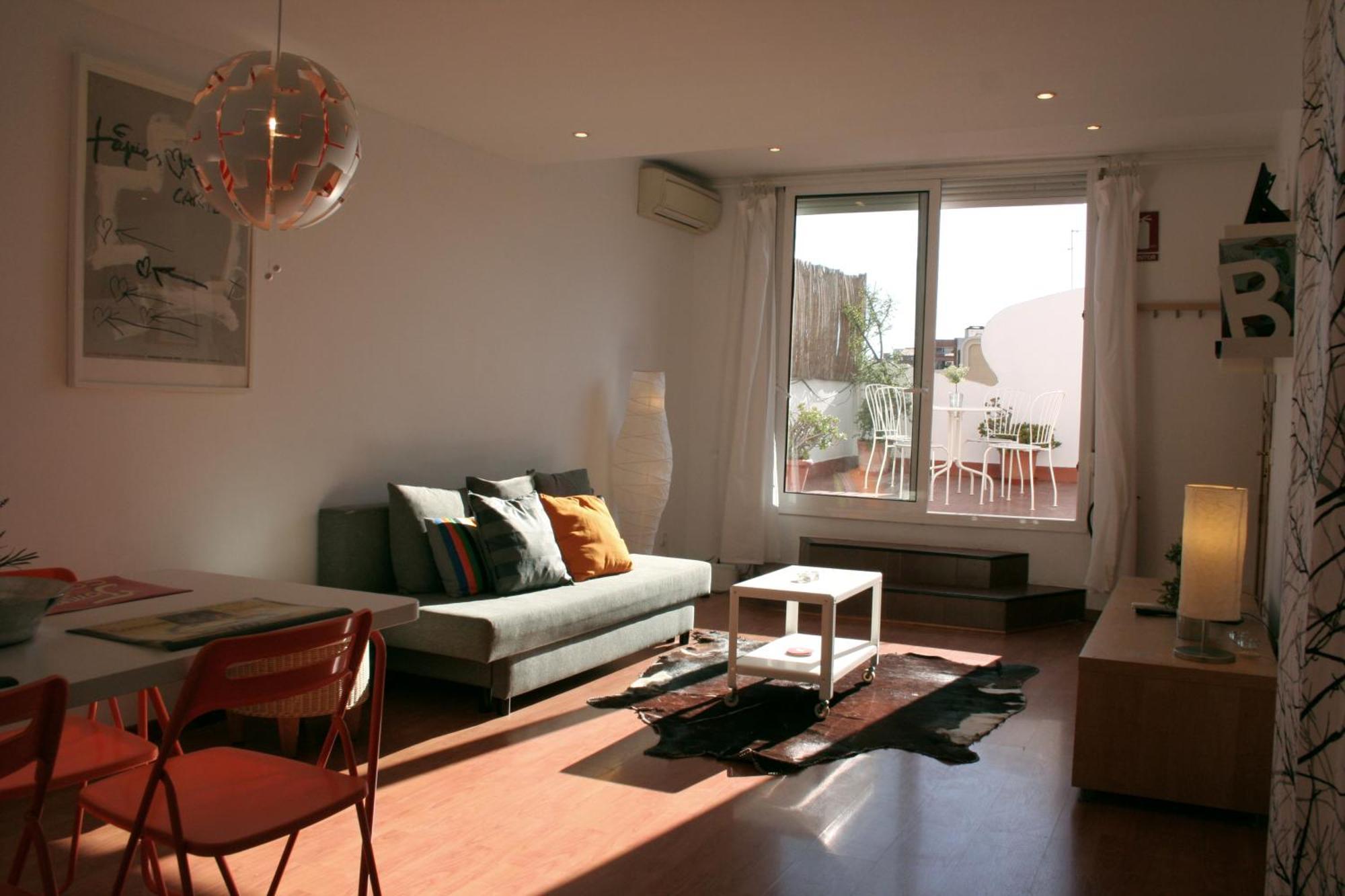 Lovely Apartment With A Terrace Barselona Dış mekan fotoğraf